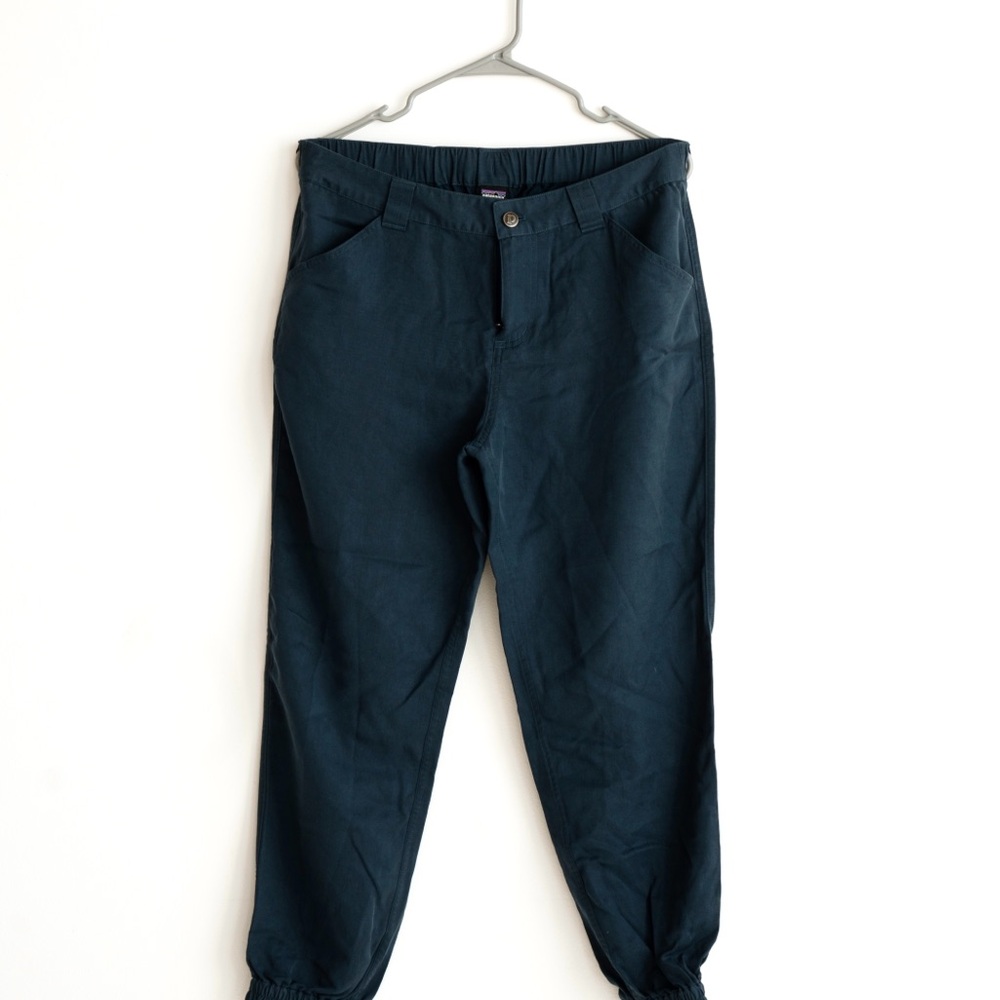 NWT Patagonia Stone Blue Women’s Joggers in Size 10